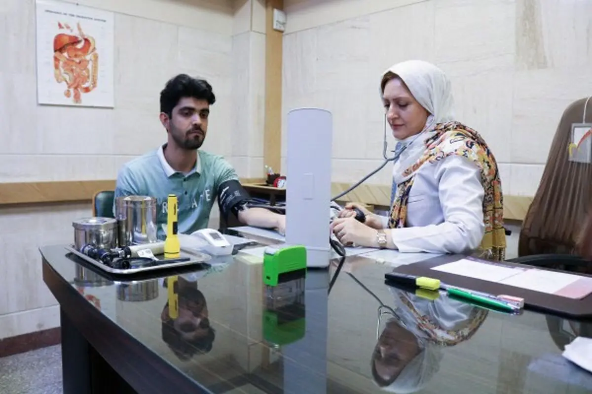 با حقوق پایه ۱۴ میلیون، پزشکی به سیستم دولتی نمی آید/ ویدئو

