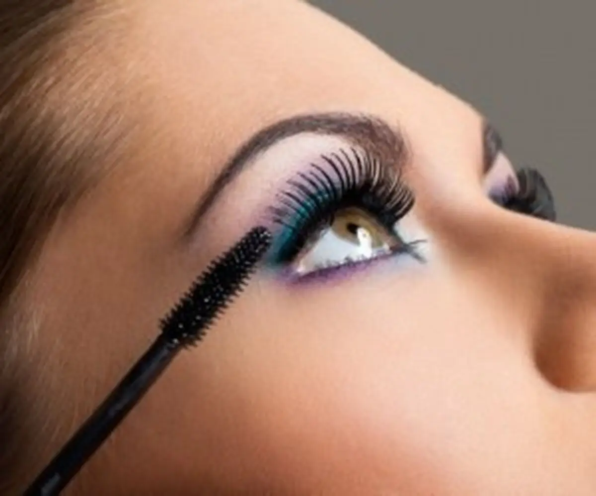 آنچه باید درمورد ریمل و ریزش مژه بدانید