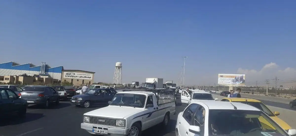 ۲نفر در آشوب های آزاد راه کرج - قزوین جان باختند