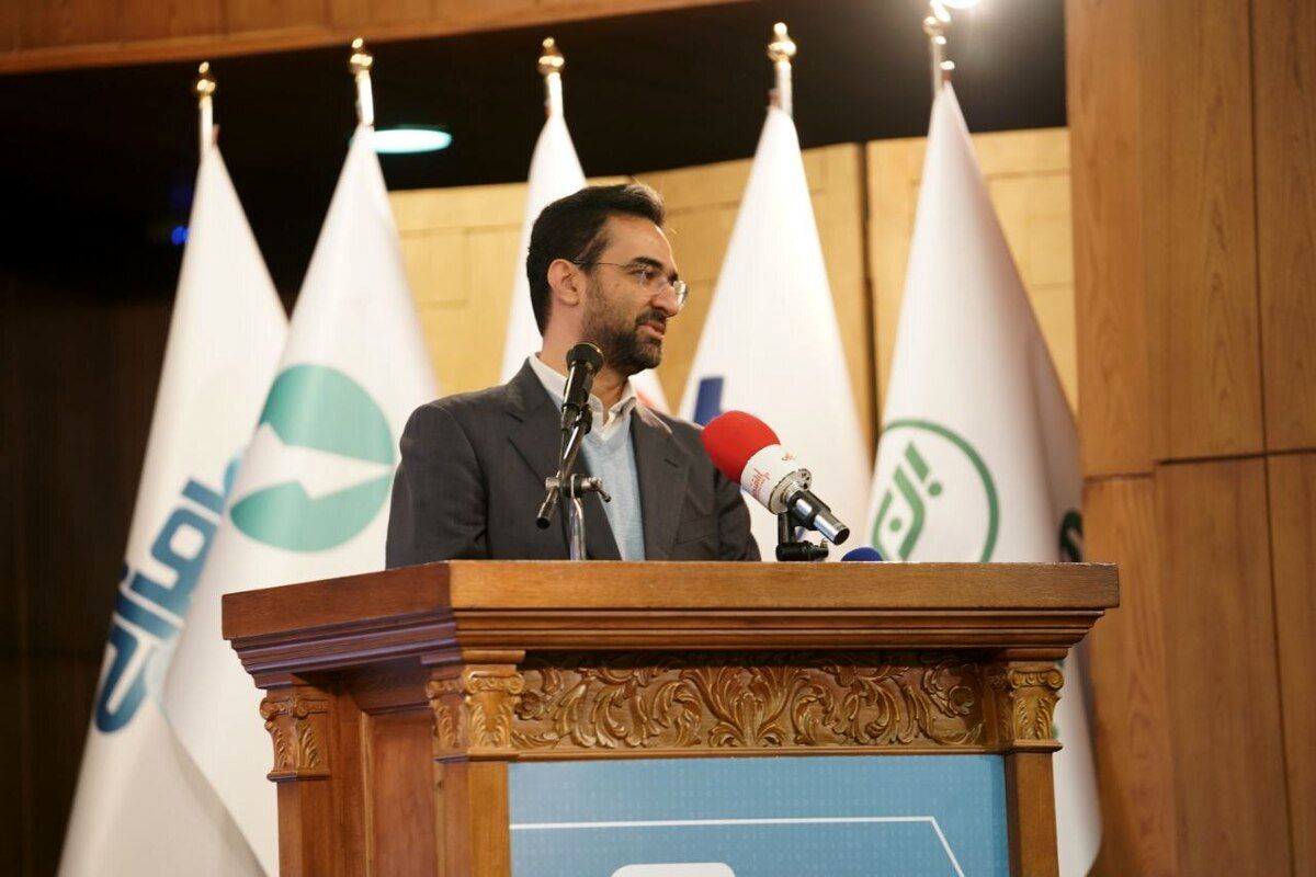 فرصت رمزارز تسهیل روابط بینالملل در شرایط تحریم است / تحریم فشارش را بر گردن مردم گذاشته است