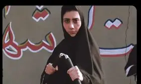 تمرین مونا فرجاد با نانچیکو در پشت صحنه فیلم «آقای زالو» 