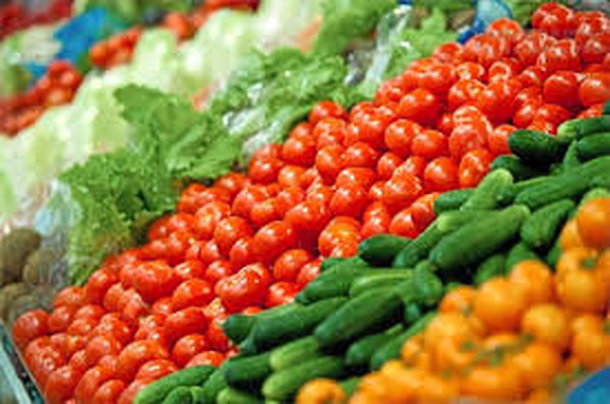 گوجه فرنگی همچنان در اوج