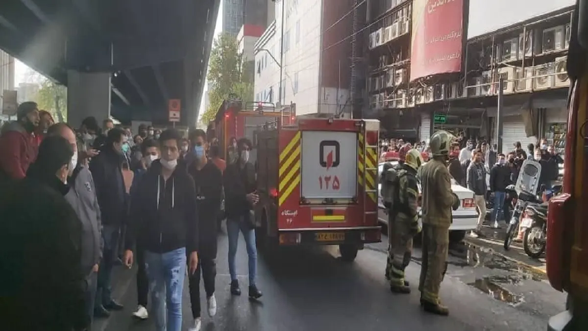 علت مشاهده دود در خیابان جمهوری اعلام شد