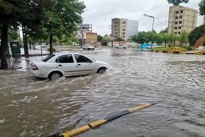 آبگرفتگی معابر اهواز به سرعت رفع خواهد شد

