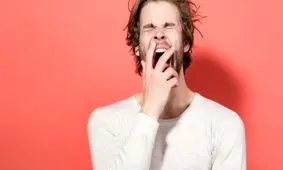 چرا همیشه خسته از خواب بیدار می‌شوید؟