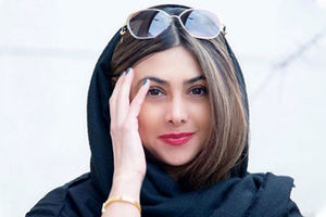 آزاده صمدی به فرحبخش: آب را بریز آنجا که میسوزد/ ویدئو