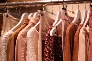  سود صنعت پوشاک ۲۵ درصد کاهش یافت/ تورم قدرت خرید مردم را کم کرده است