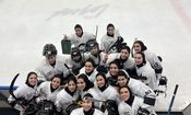 پیروزی دختران هاکی روی یخ ایران مقابل امارات

