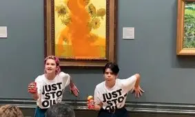 حمله‌کنندگان به نقاشی «ون‌گوگ» دادگاهی شدند/ آنها، دو زن بودند که به تداوم استفاده از سوخت‌های فسیلی اعتراض داشتند
