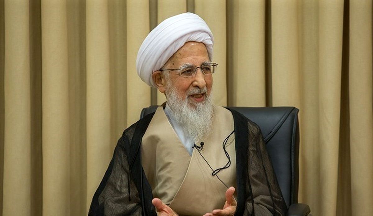 دست متجاوزان از ذخایر بانک مرکزی کوتاه شود / اختلاسهای میلیاردی از افراد عادی ساخته نیست