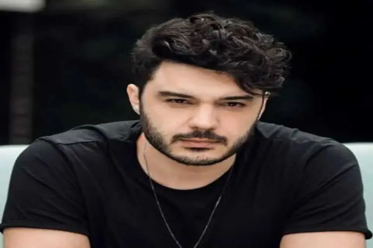 خواننده مشهور بازداشت شد