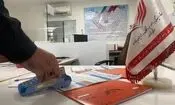 گلریزان دانش آموزان برای آزادی معلم مدرسه