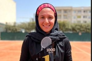 قهرمانی کیمیا ثاقب تهرانی در مسابقات تنیس ۱۰۰۰ امتیازی زنان

