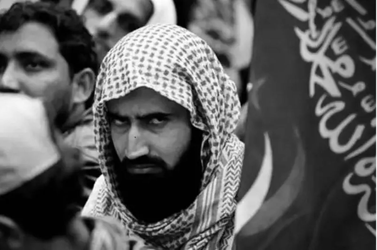احمد الحسن یا سید یمانی که مدعی امام زمانی است، کیست؟/ یمانیها معتقدند که حکومت ایران حق احمد الحسن است