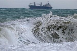 دریا برای گردشگران مازندران ممنوع شد