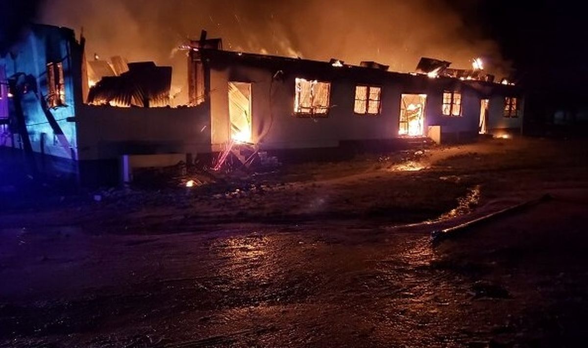 آتش‌سوزی در خوابگاه دانش‌آموزی در گویان،۲۰نفر کشته شدند