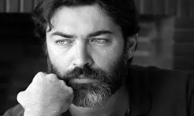 تصویری عجیب از پارسا پیروزفر با خالکوبی ژاپنی و سیگار در سونا و جکوزی 