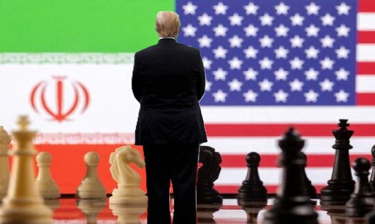روزنامه کیهان: مذاکره با ترامپ؛ بنویسید شجاعانه، بخوانید احمقانه!/ نوشتند حتی مانند برهای در مذبح نباید از مذاکره با او گذشت!