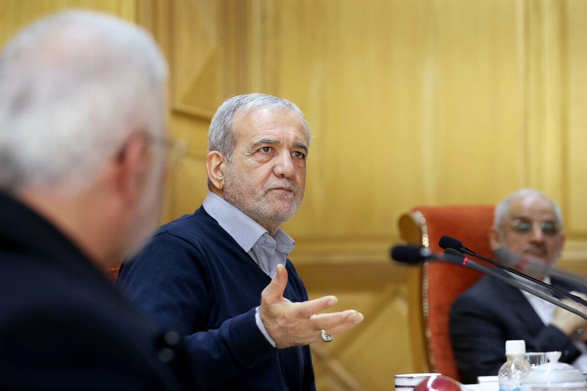 پزشکیان: چارهای جز گفتوگو نداریم، با دعوا مشکلات حل نمیشود