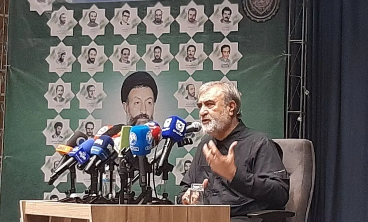 روایت رئیس کمیسیون امنیت ملی مجلس از اصرار مقام اماراتی برای تحویل نامه ترامپ به رهبر شهید

