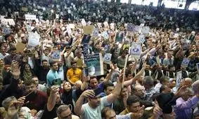 اجتماع پر شور حامیان پزشکیان در تبریز/ ویدئو