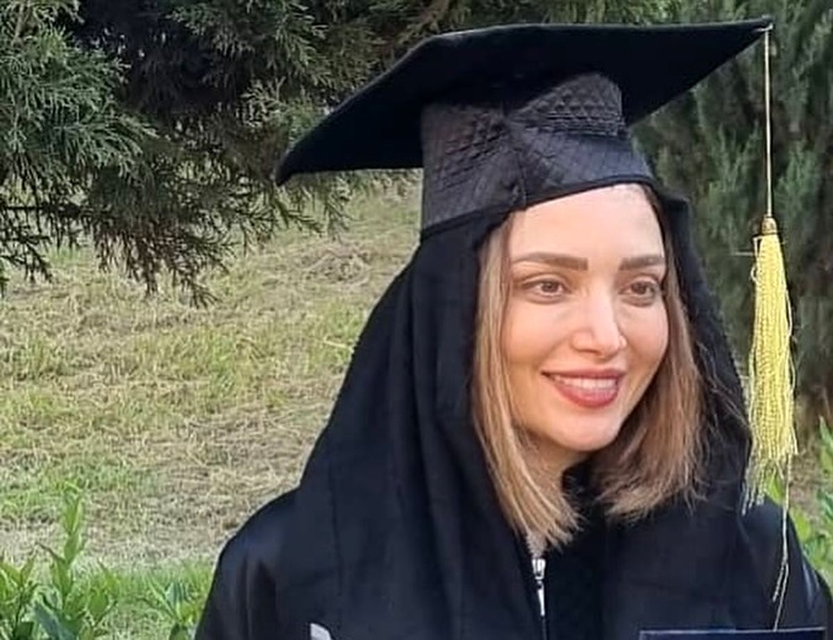 اشک شوق بهنوش طباطبایی در جشن فارغ التحصیلی/ ویدئو 