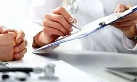 بالاخره پزشک کم داریم یا زیاد؟