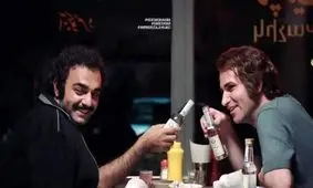 عکس یادگاری هوتن شکیبا و صابر ابر در آخرین روز فیلمبرداری تاسیان