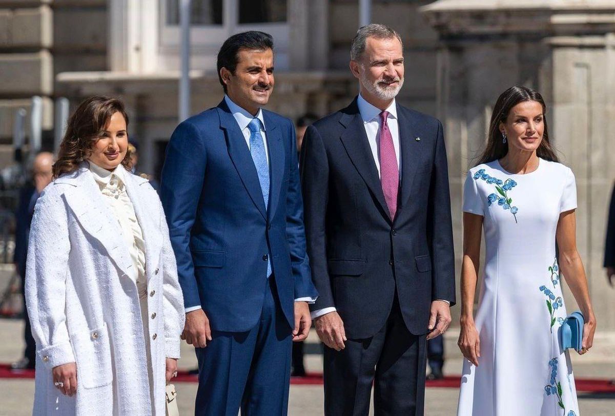 اولین حضور رسمی همسر امیر قطر در سفر به اسپانیا/ عکس
