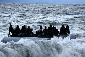 مفقودی ده‌ها پناهجو در آب‌ های ساحلی یونان