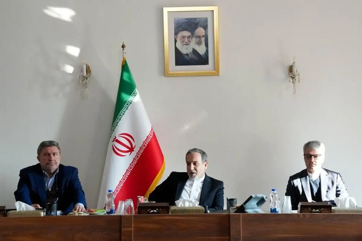 تاکید عراقچی بر لزوم هماهنگی میدان، دیپلماسی و رسانه در سیاست خارجی

