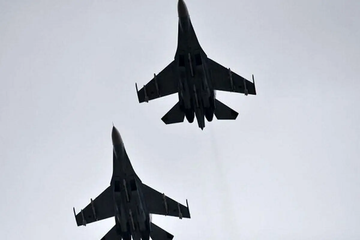 پرواز جت‌های ایرانی بر فراز کرمانشاه/ ویدئو