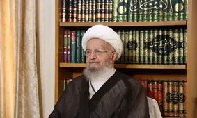 آیت الله مکارم شیرازی: قاتلان رهبر شهید از کیفر الهی مصون نخواهند ماند