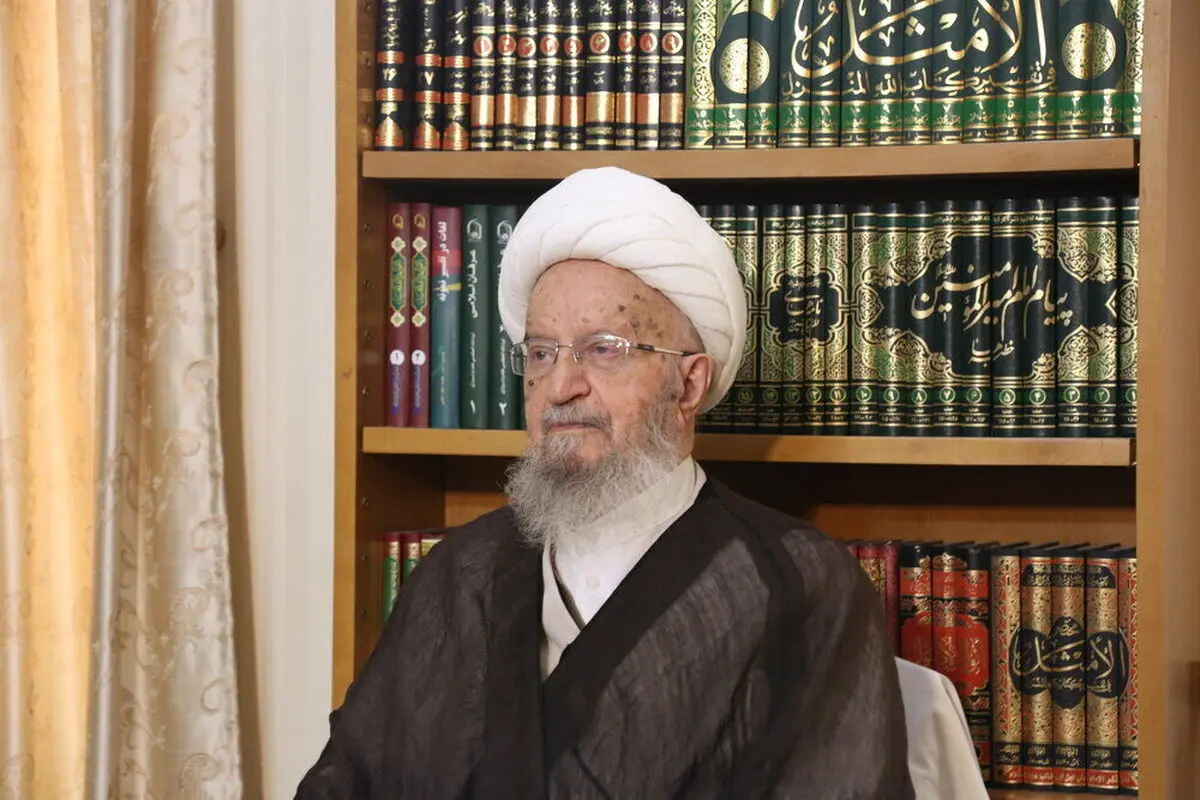 آیت الله مکارم شیرازی: قاتلان رهبر شهید از کیفر الهی مصون نخواهند ماند