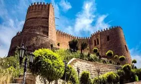 ماجرای فرونشست قلعه تاریخی فلک‌الافلاک لرستان چه بود؟