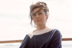 سفر در زمان؛ «ثریا» در روز نامزدی اش با محمدرضا پهلوی؛ سال 1329