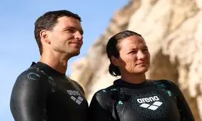 زوج فرانسوی سه ماه در اقیانوس شنا می‌کنند!