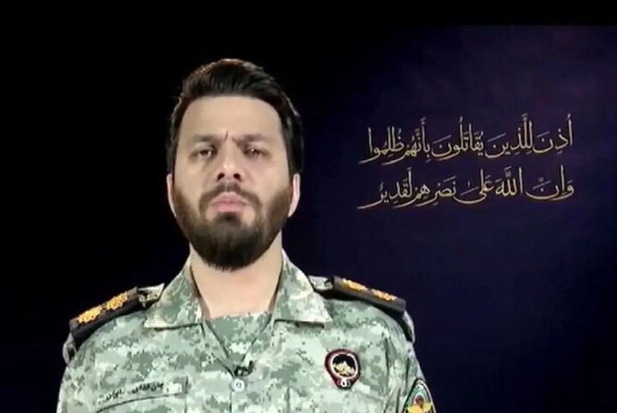 سخنگوی قرارگاه مرکزی خاتم الانبیاء: ترامپ نظامیان آمریکایی را بمباران می‌ کند