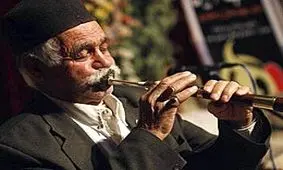 ویدیو کمتر دیده شده از خالق موسیقی معروف تحویل سال