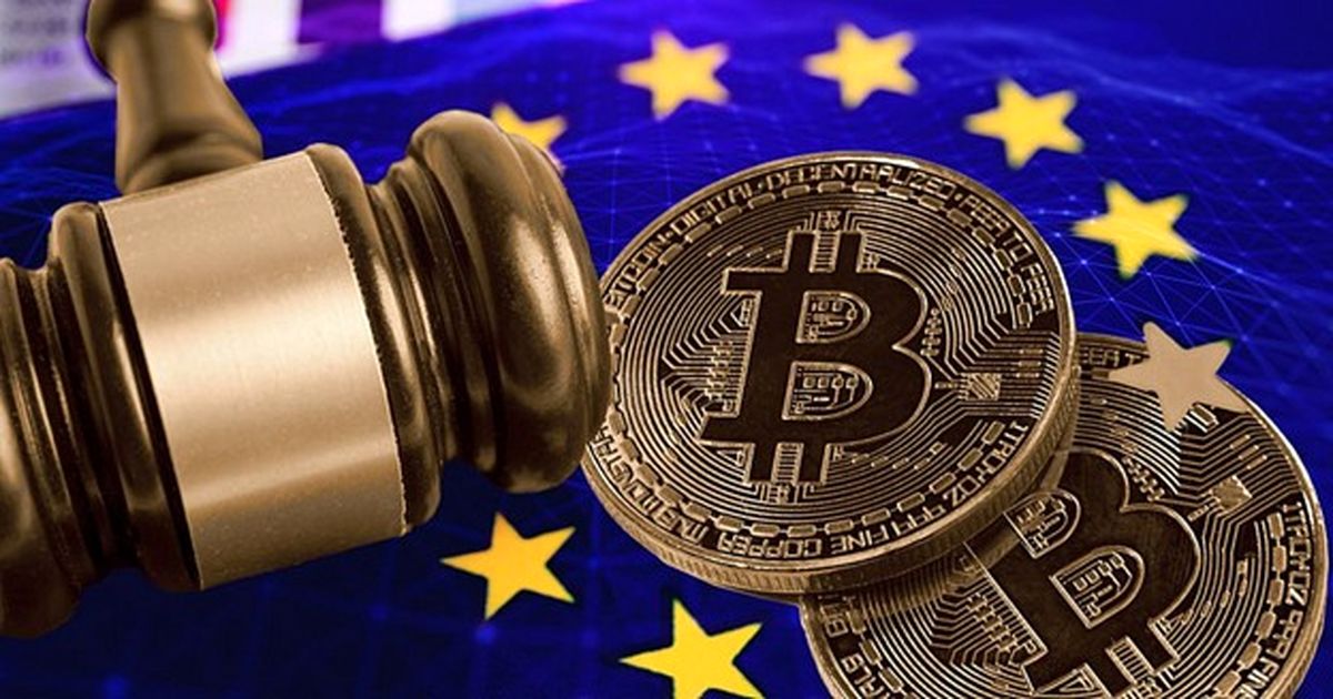 بلکراک برای راهاندازی ETF بیتکوین اسپات در اروپا آماده میشود