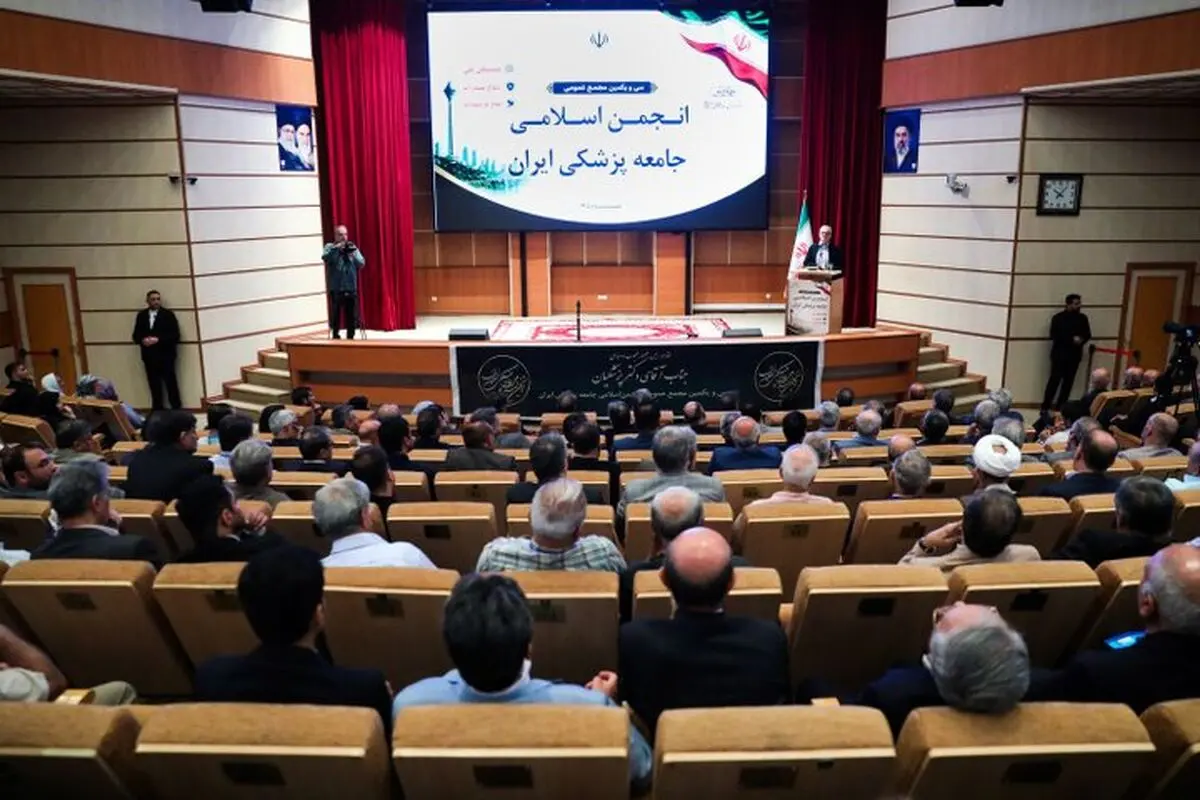 پزشکیان: بهتر است امروز که در قدرت و عزت هستیم جنگ را پایان دهیم/ حتی یک بند در توافق با آمریکا پیدا نمی‌کنند که حاکی از وادادگی باشد؛ همه تعهدات مربوط به طرف مقابل است
