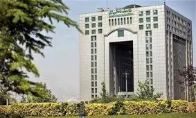 وزارت راه دریافت خودرو رانتی را تکذیب کرد

