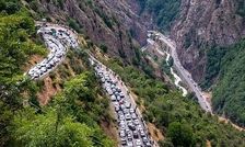 جاده چالوس یک‌طرفه شد/ ترافیک در خروجی‌های تهران