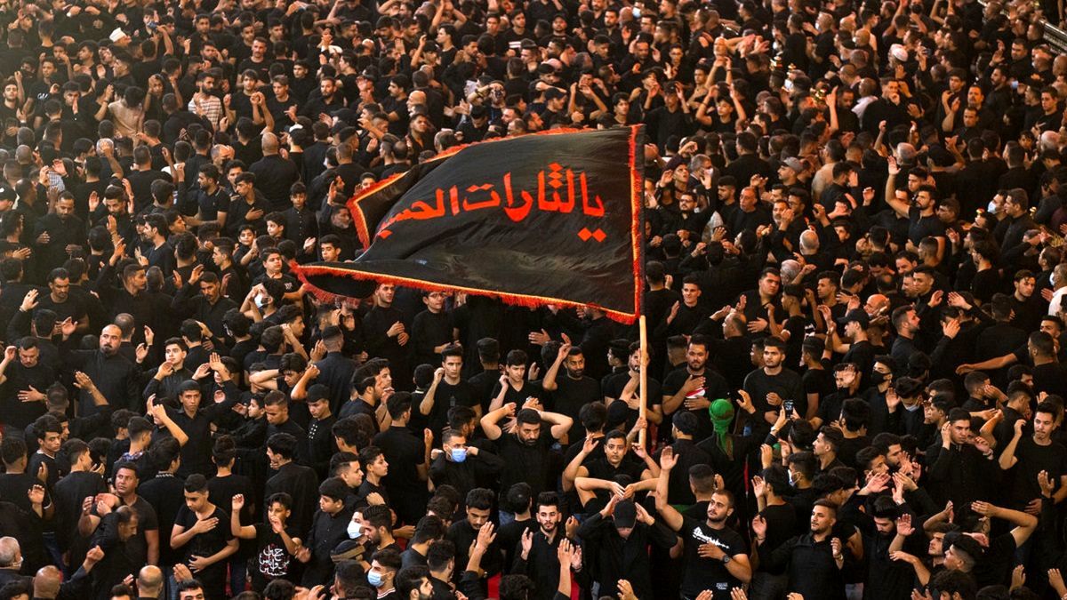 رواج نوحه خوانی سیاسی و اعتراضی/ «دارالعباده» ایران در حال تبدیل شدن به «دارالسیاسه» است
