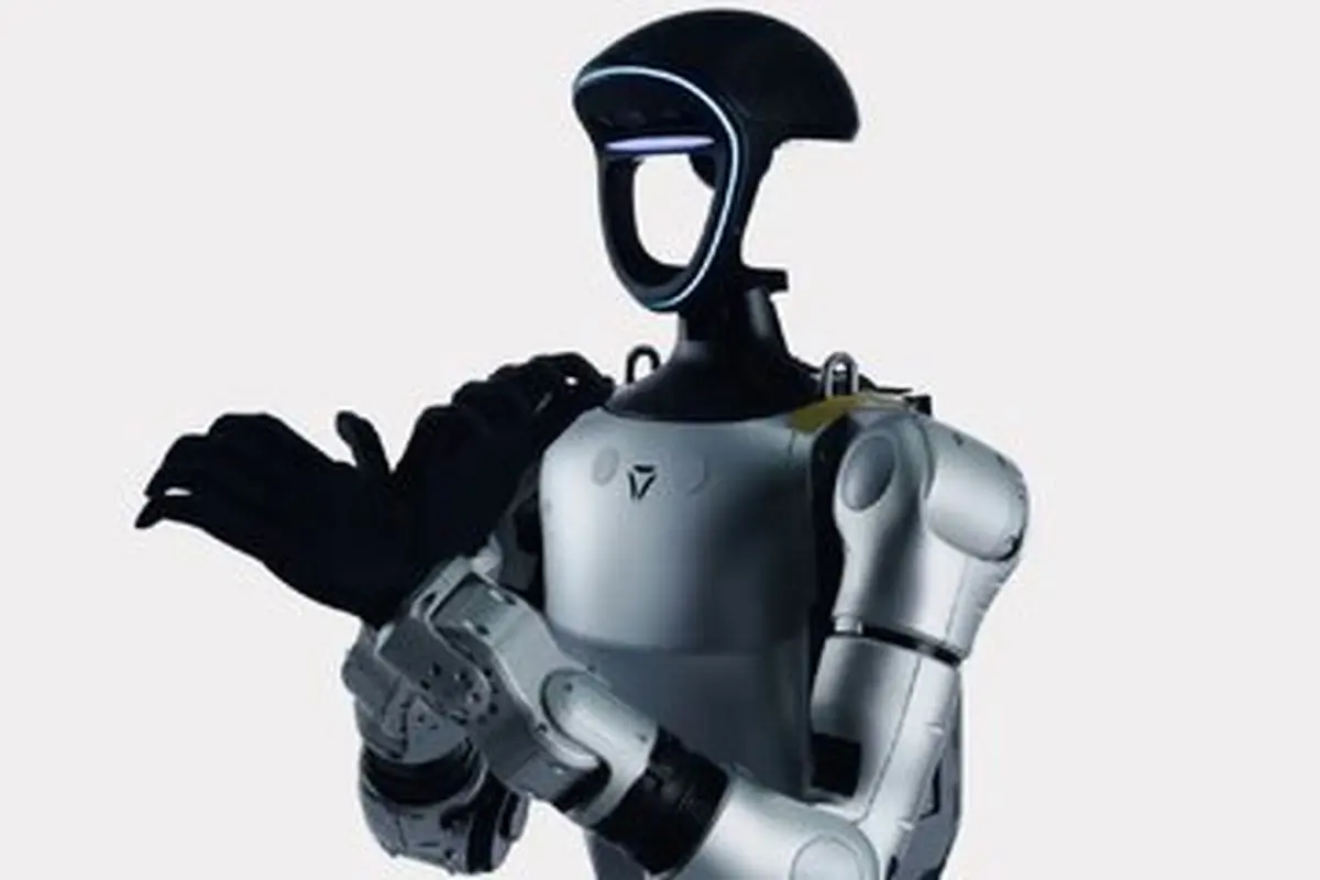 ربات انسان‌نمای شیائومی به جای انسان در کارخانه خودروسازی