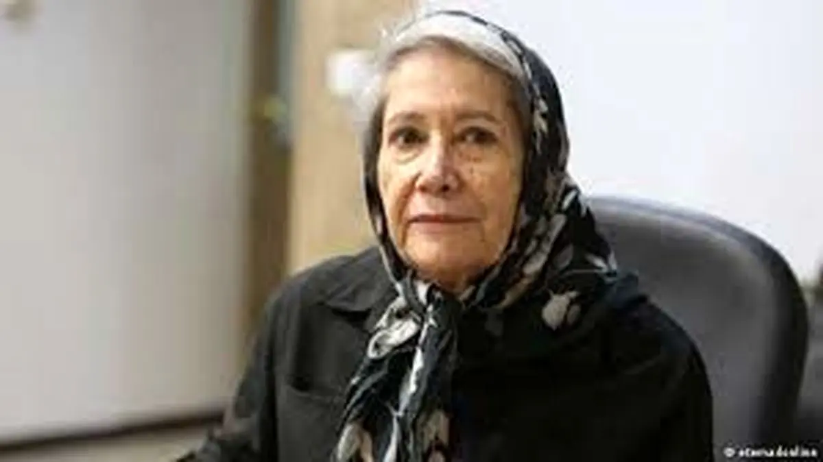 مینو محرز از ریاست مرکز تحقیقات ایدز برکنار شد