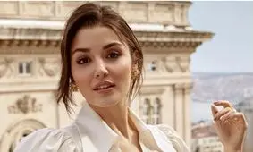 تیپ و ژست های متفاوت و جدید «هانده ارچل» در استانبول/ تصاویر