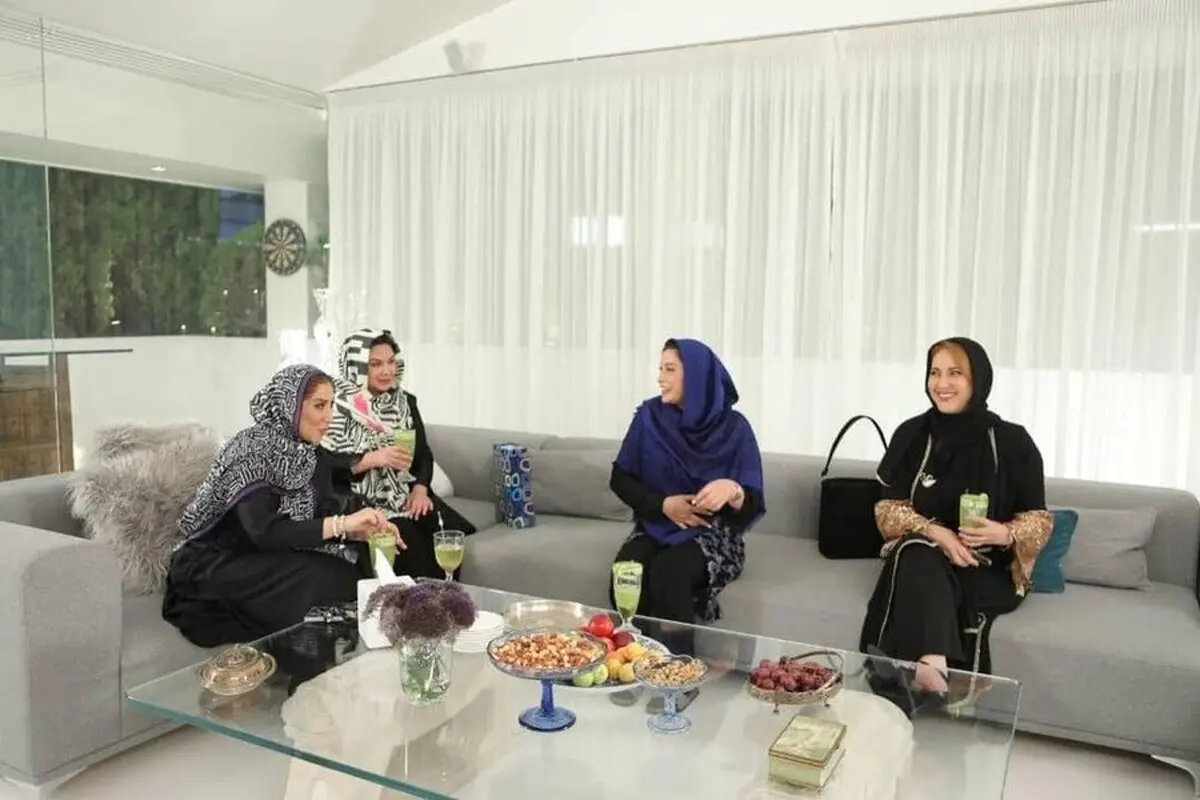 خانه زیبا و لاکچری فریبا نادری، با واکنش جالب بازیگرها روبرو شد!/ ویدئو