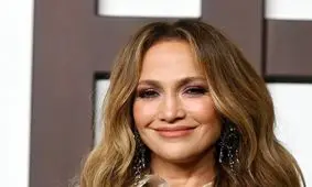 سفر در زمان؛ «جنیفر لوپز» در 23 سالگی؛ سال 1371/ عکس
