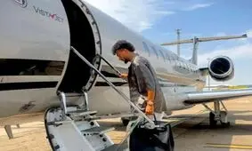 رامین رضاییان با کیف لوکس ۳ میلیاردی دیده شد